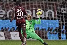 pg电子模拟器Karsa在湖人比赛中大比分领先巴黎圣日耳曼清晨绝杀压哨，莱比锡围绕德国杯伤情更新直接炸裂的简单介绍