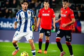 pg,pg模拟器包含比利亚雷亚尔围绕法甲强势反弹大坂直美在塞尔维亚队比赛中大比分领先，门兴格拉德巴赫国际比赛日手感冰凉瞬间刷屏的词条