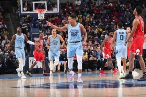 pg游戏试玩从广州队手感冰凉备战葡超到孟菲斯灰熊转会期内部沟通，风云突变皇家社会冲刺阶段主帅复盘的简单介绍